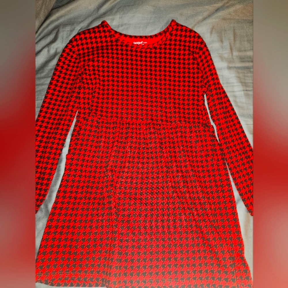 Cat & Jack Girls Red Black Cotton Dress Size Smal (6/7) NWOT